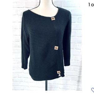 Orvis Vintage Women’s 3/4 sleeve black  sweater wood button size small